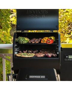 Traeger Ironwood 650 Pellet Grill