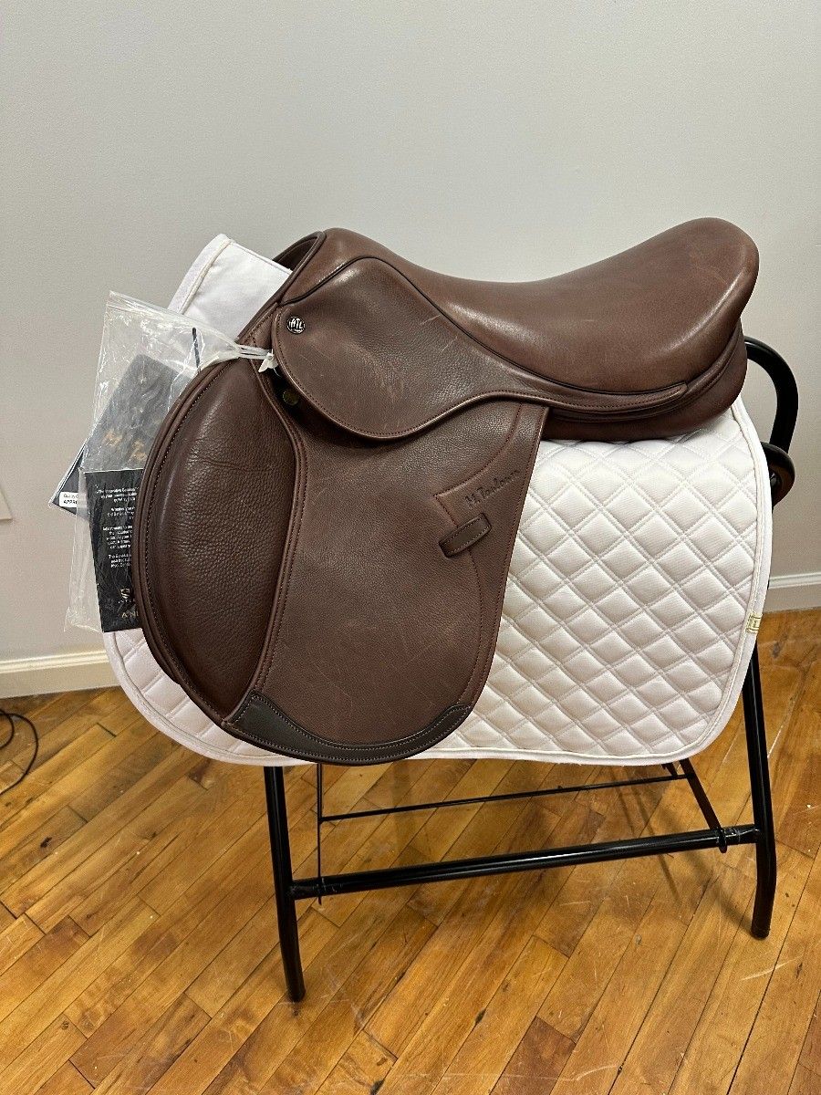 Selle De Dressage Stubben Genesis - Taille 17,5 Pouces - Cuir Marron